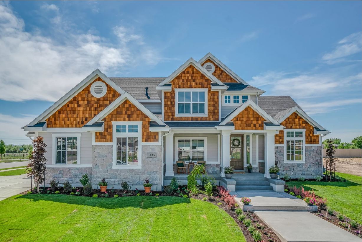 Superior Roofing Image