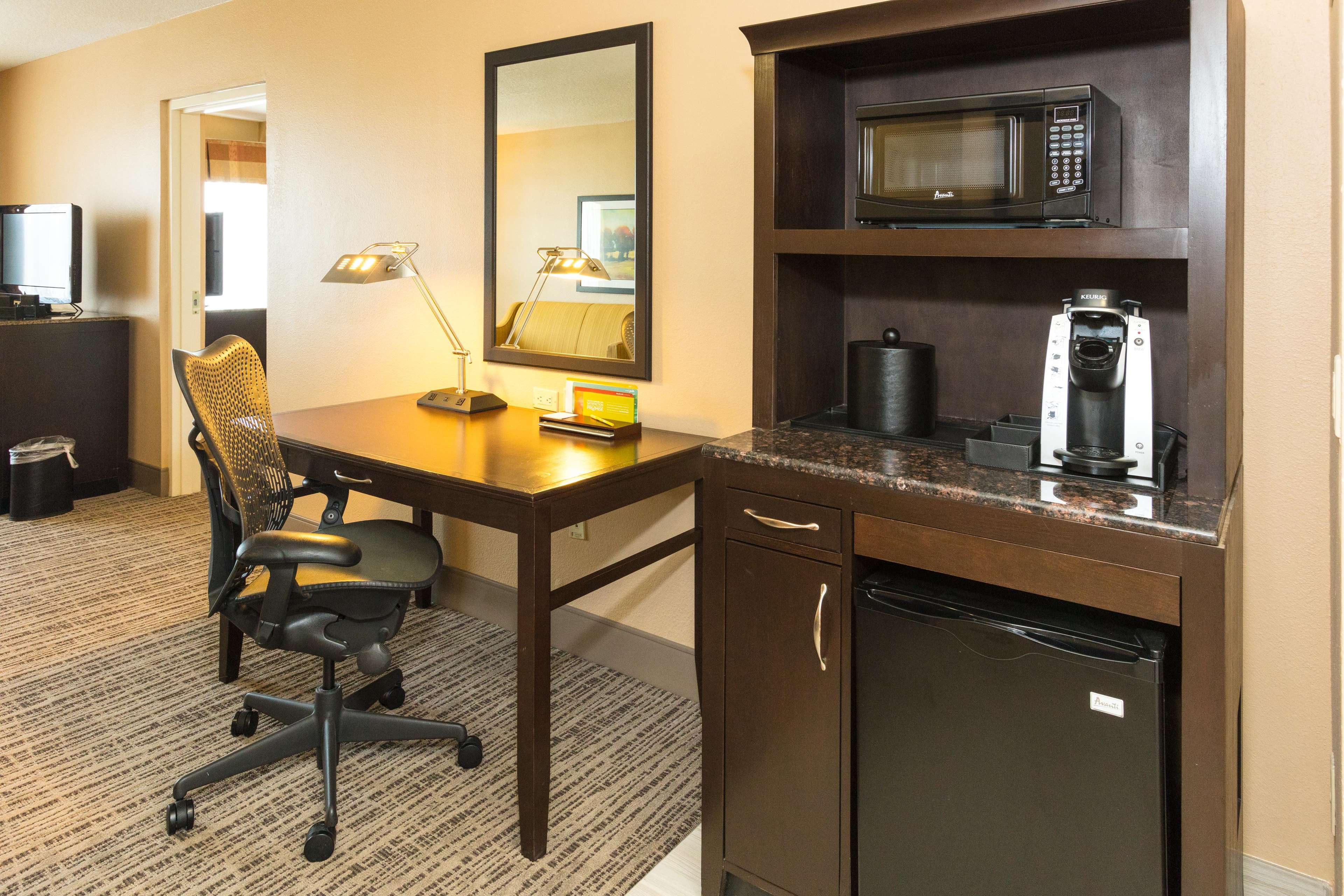 Hilton Garden Inn Jacksonville Airport Photo