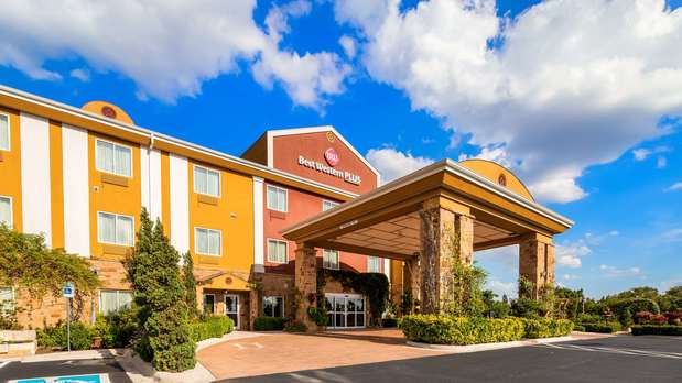 Images Best Western Plus Blanco Luxury Inn & Suites