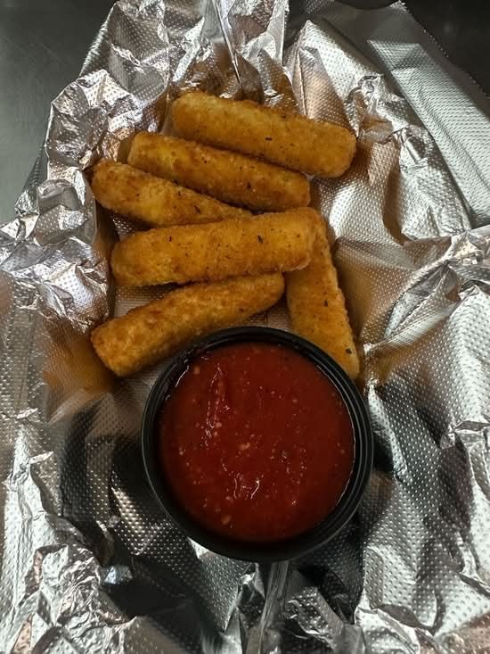 Cheese Sticks (6 pc)