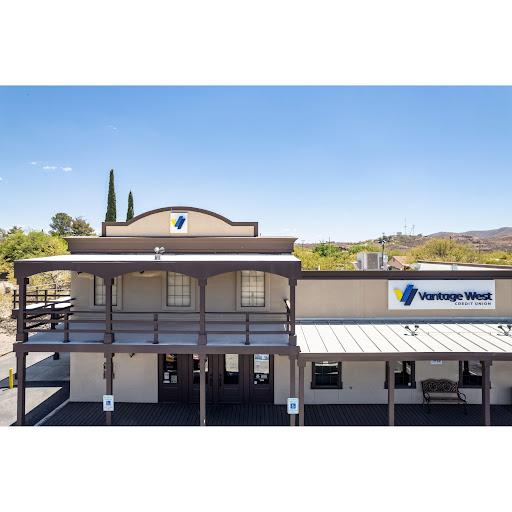 Vantage West Credit Union Logo