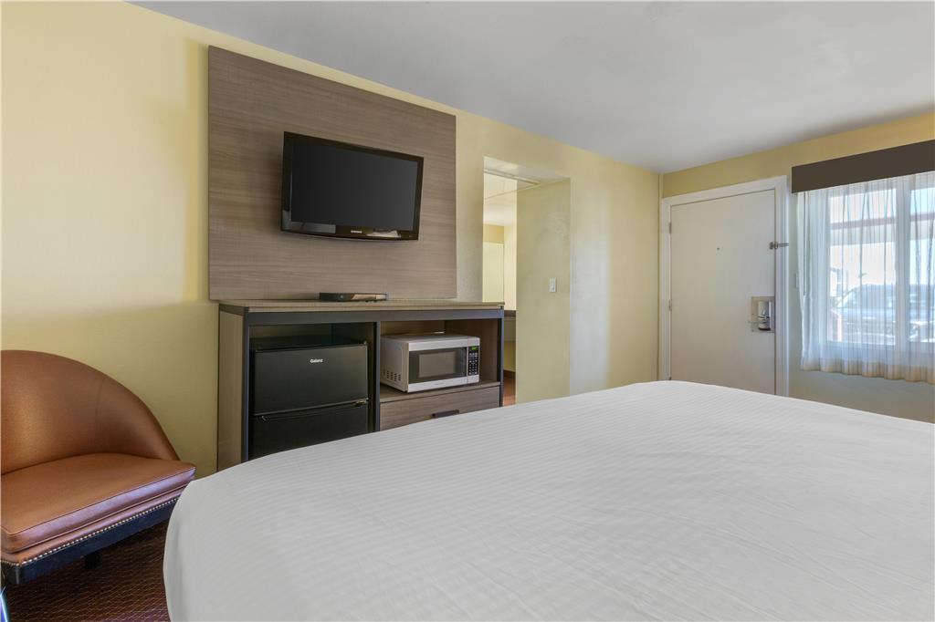 SureStay by Best Western Chambers Petrified Forest Image