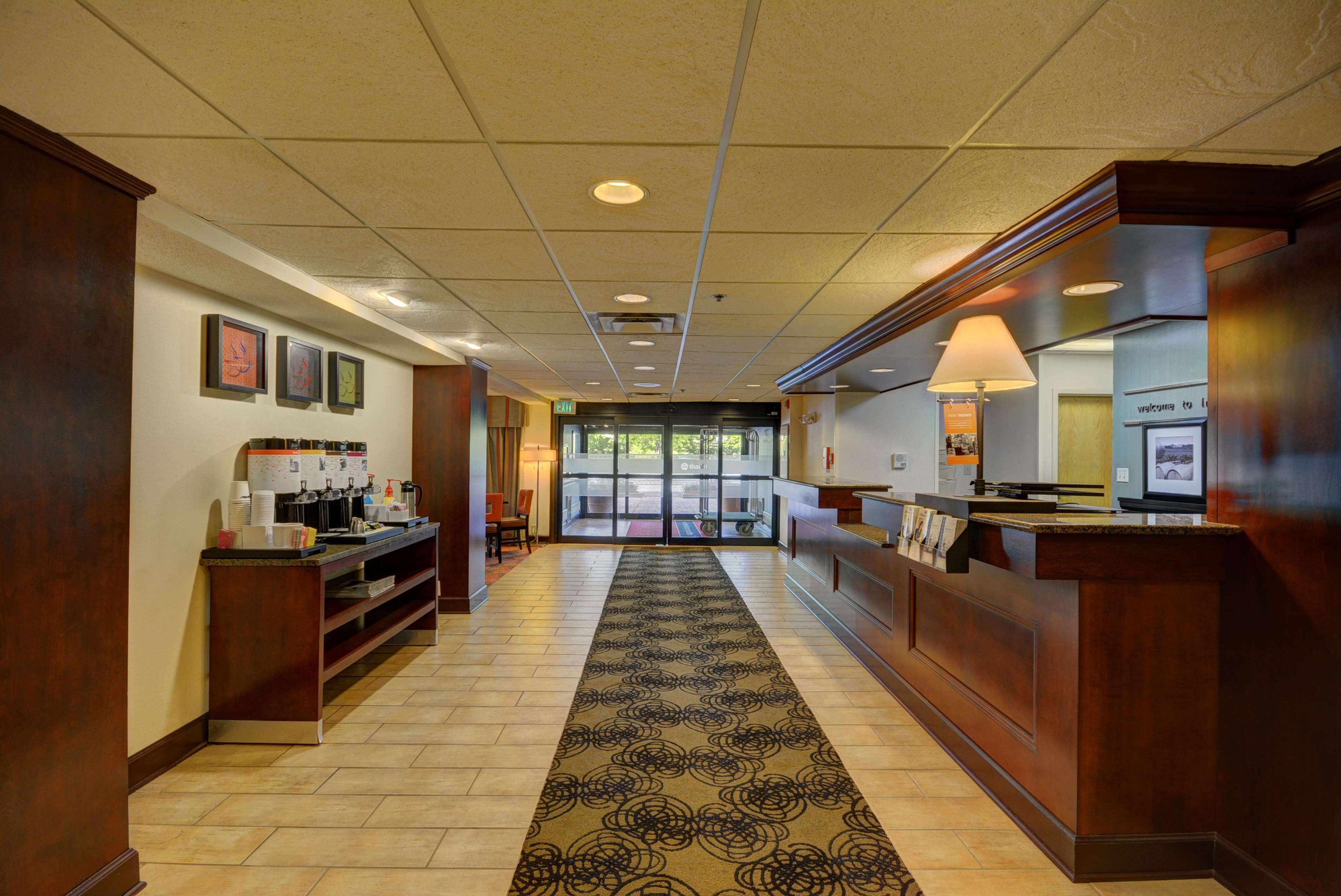 Hampton Inn Indianapolis-South Photo