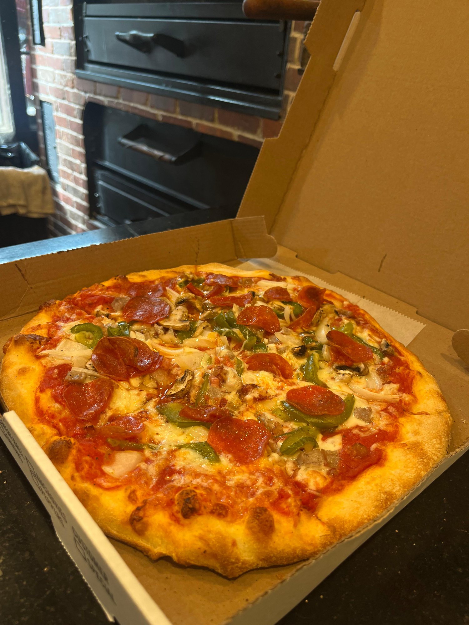 SM SUPREME PIE PIZZA