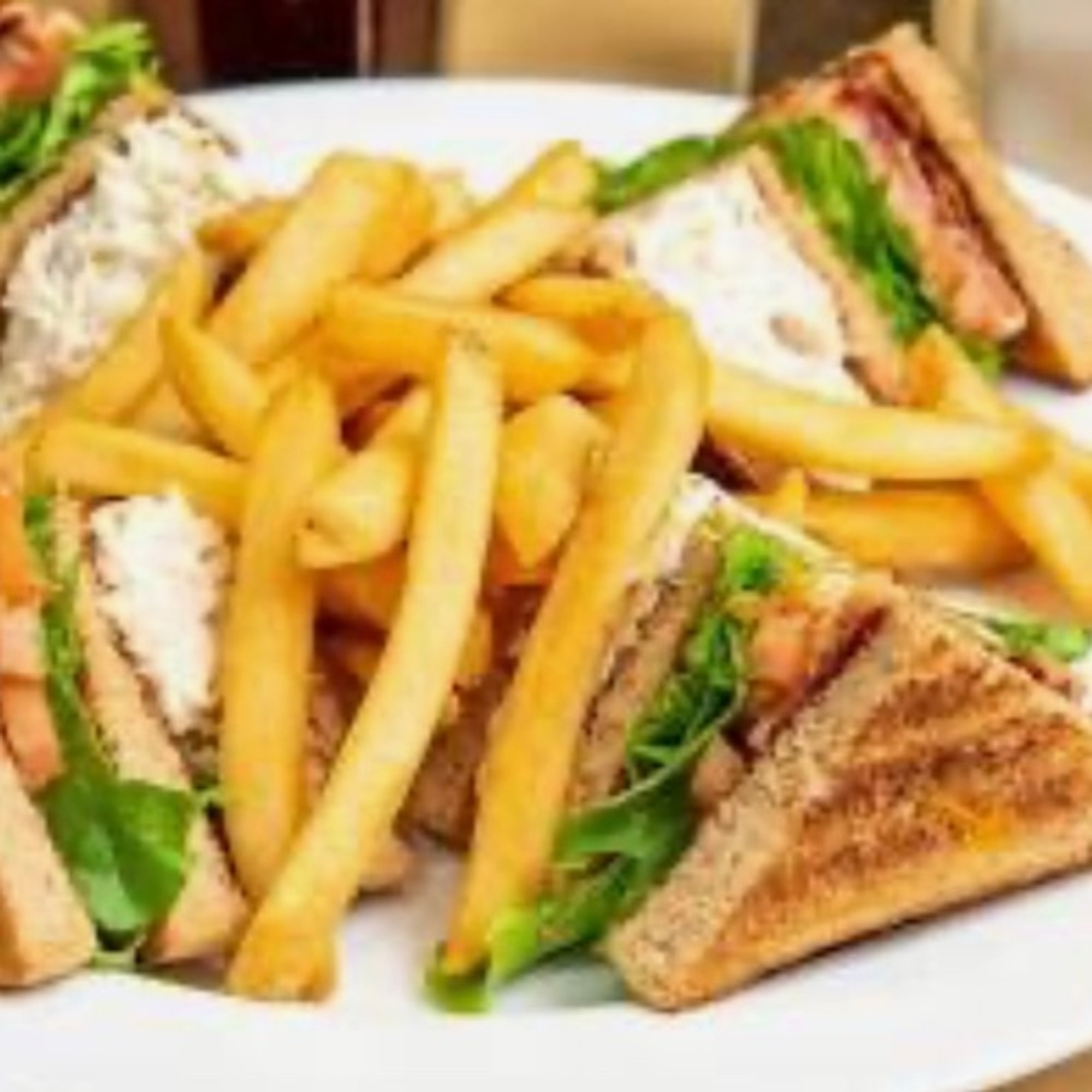 TUNAFISH SALAD CLUB