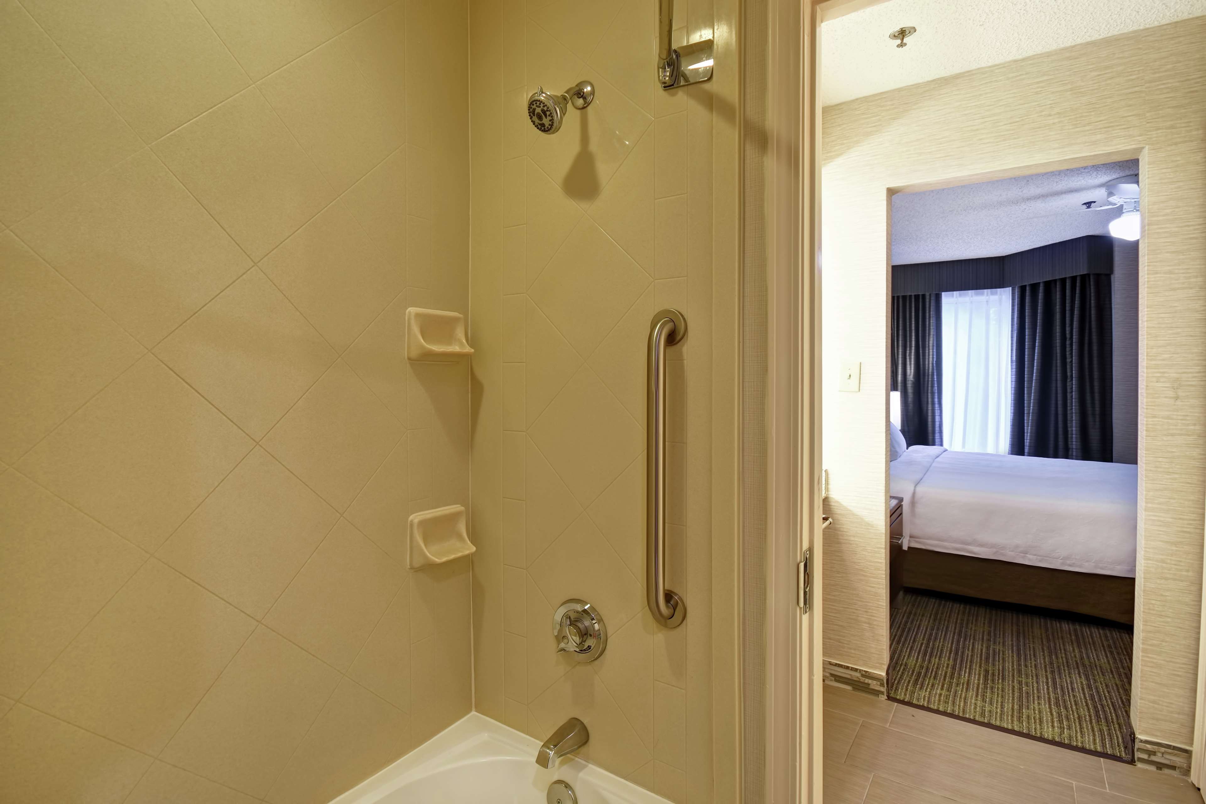 Homewood Suites by Hilton Atlanta-Galleria/Cumberland Photo