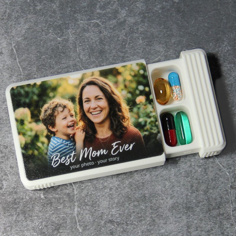 Photo pill organizer with your image on the lid