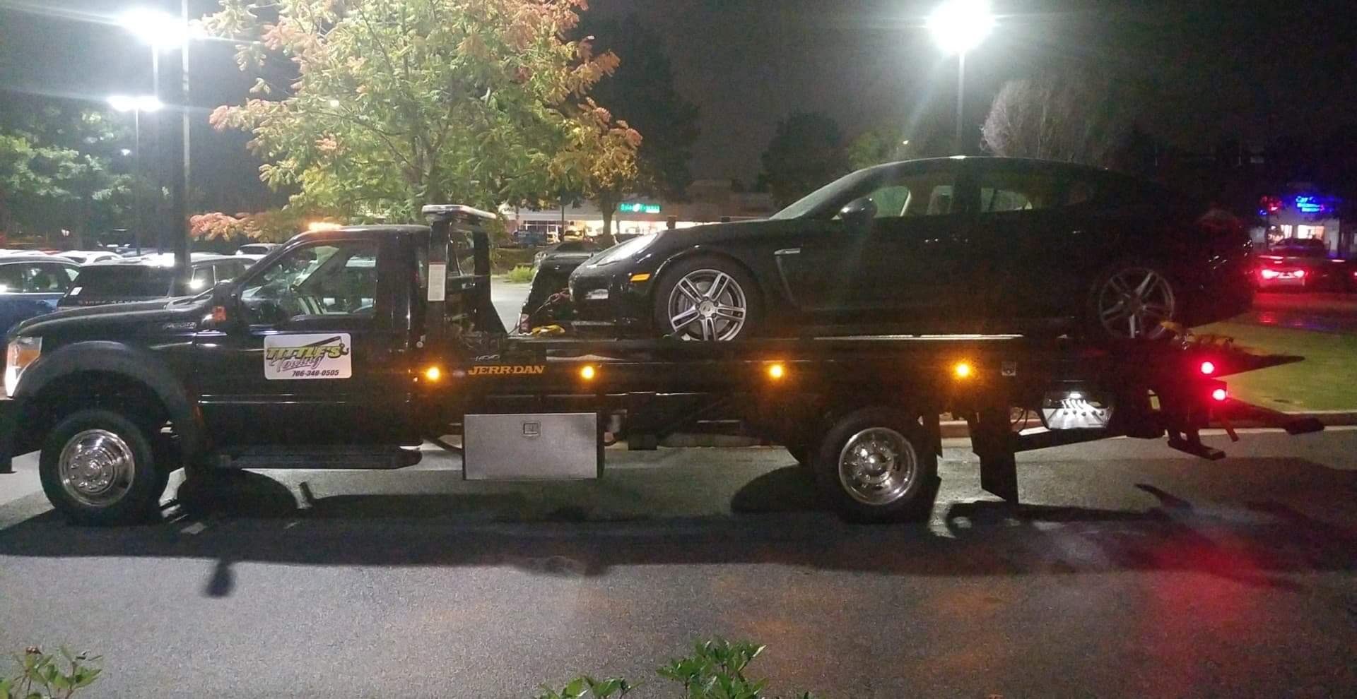 Tittle's Towing Photo