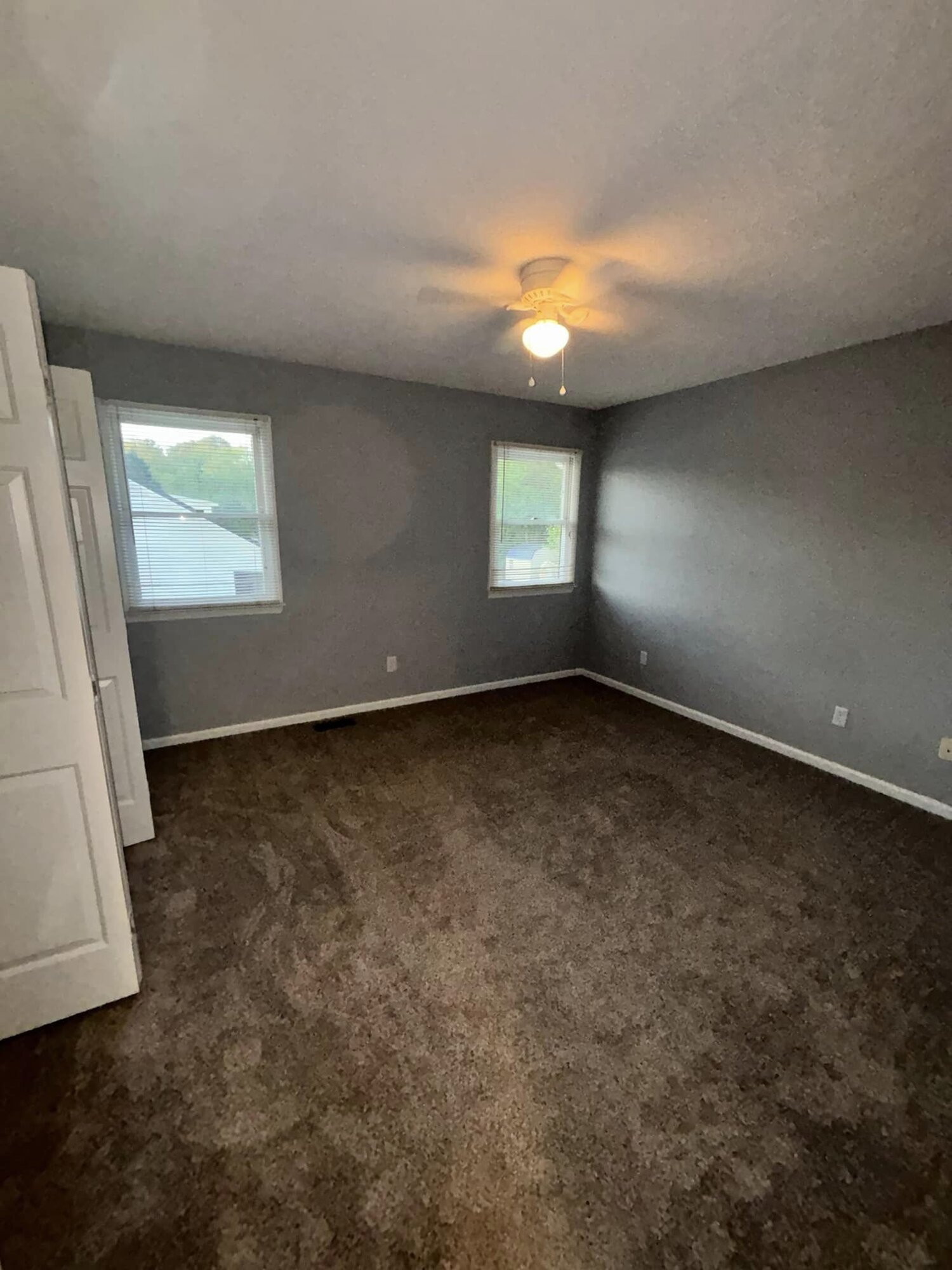 RazorEdge Cleaning Services Image