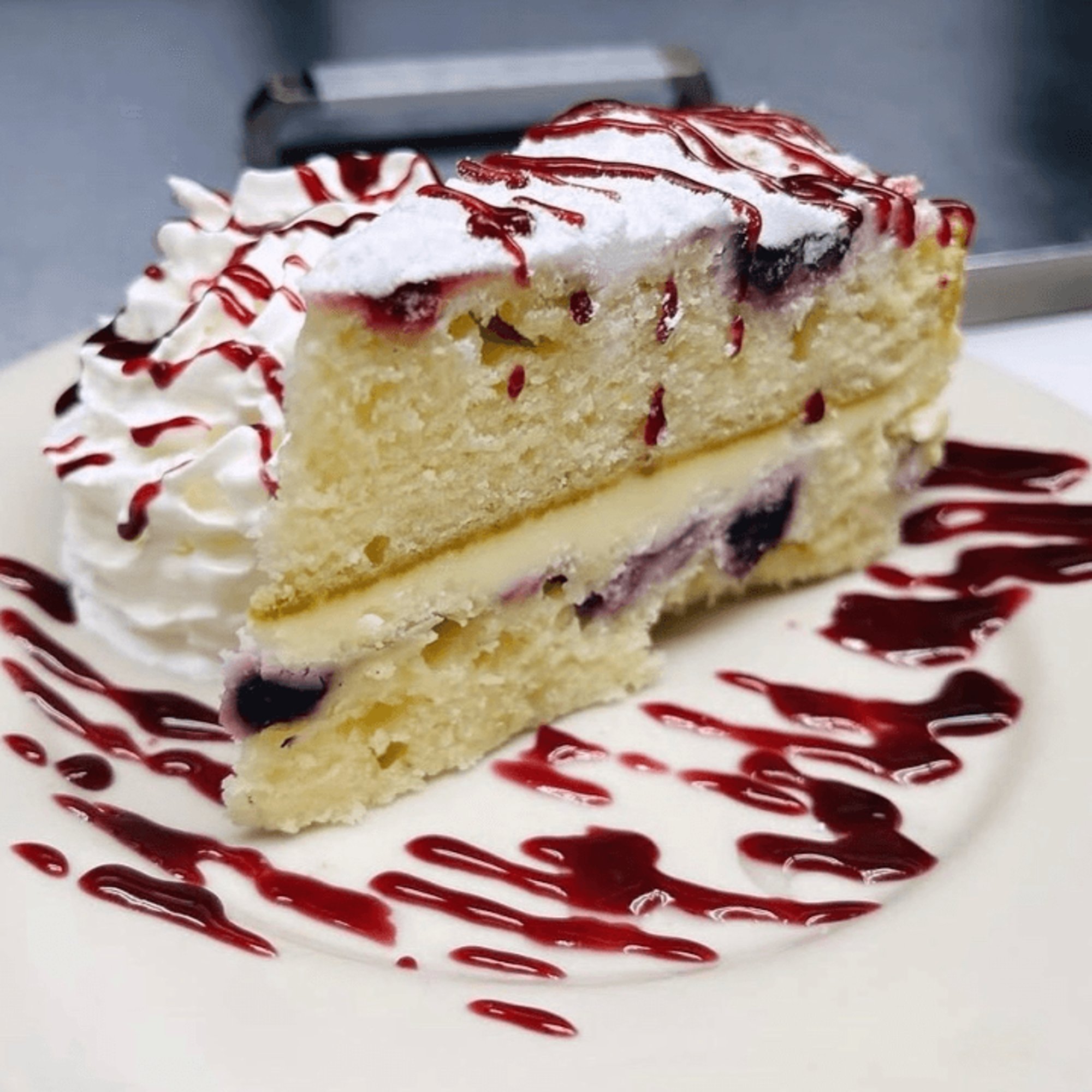 Lemon Berry Cake