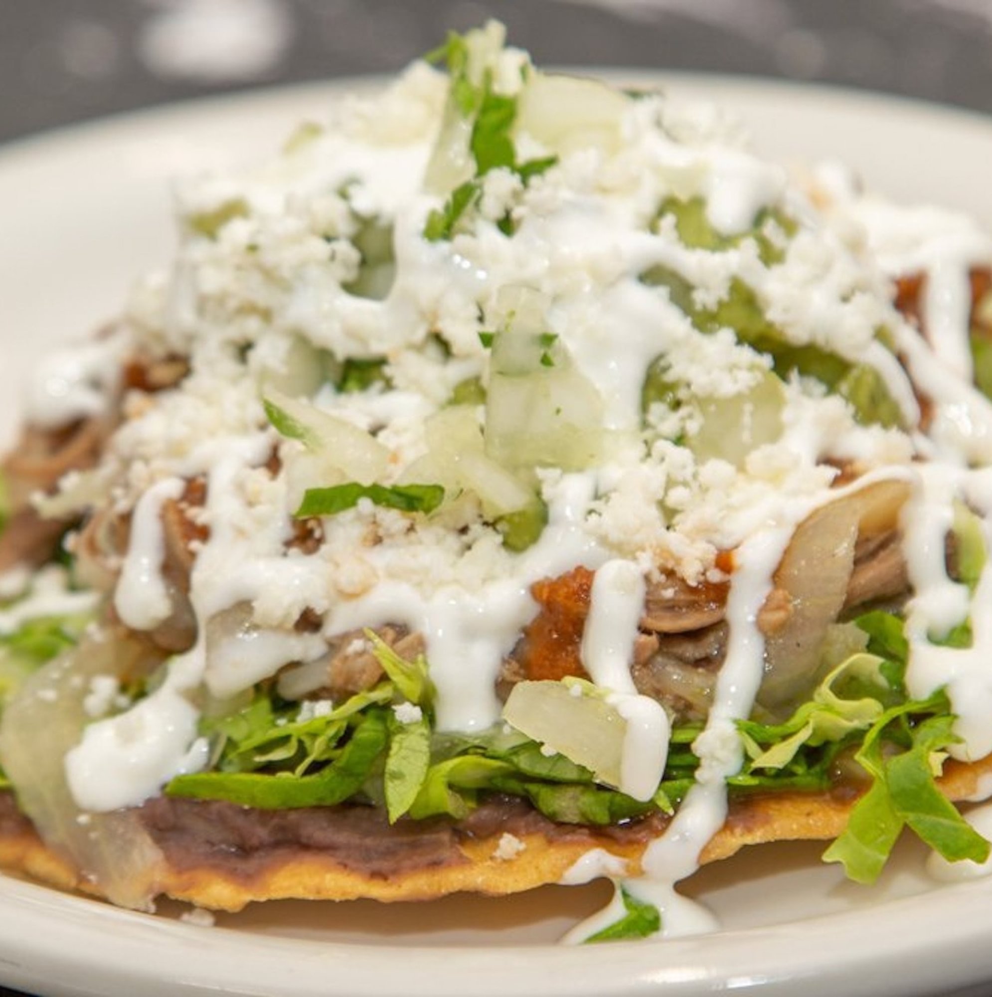 Tostada - Carne Deshebrada