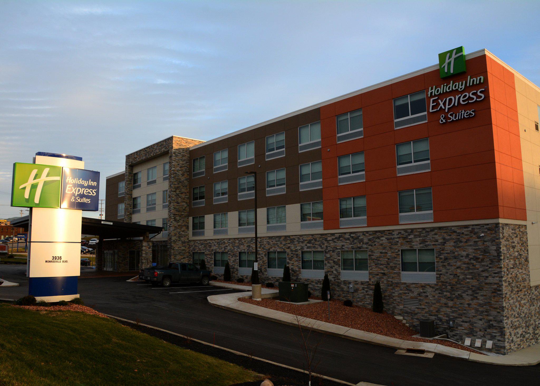 Holiday Inn Express & Suites Pittsburgh - Monroeville Photo