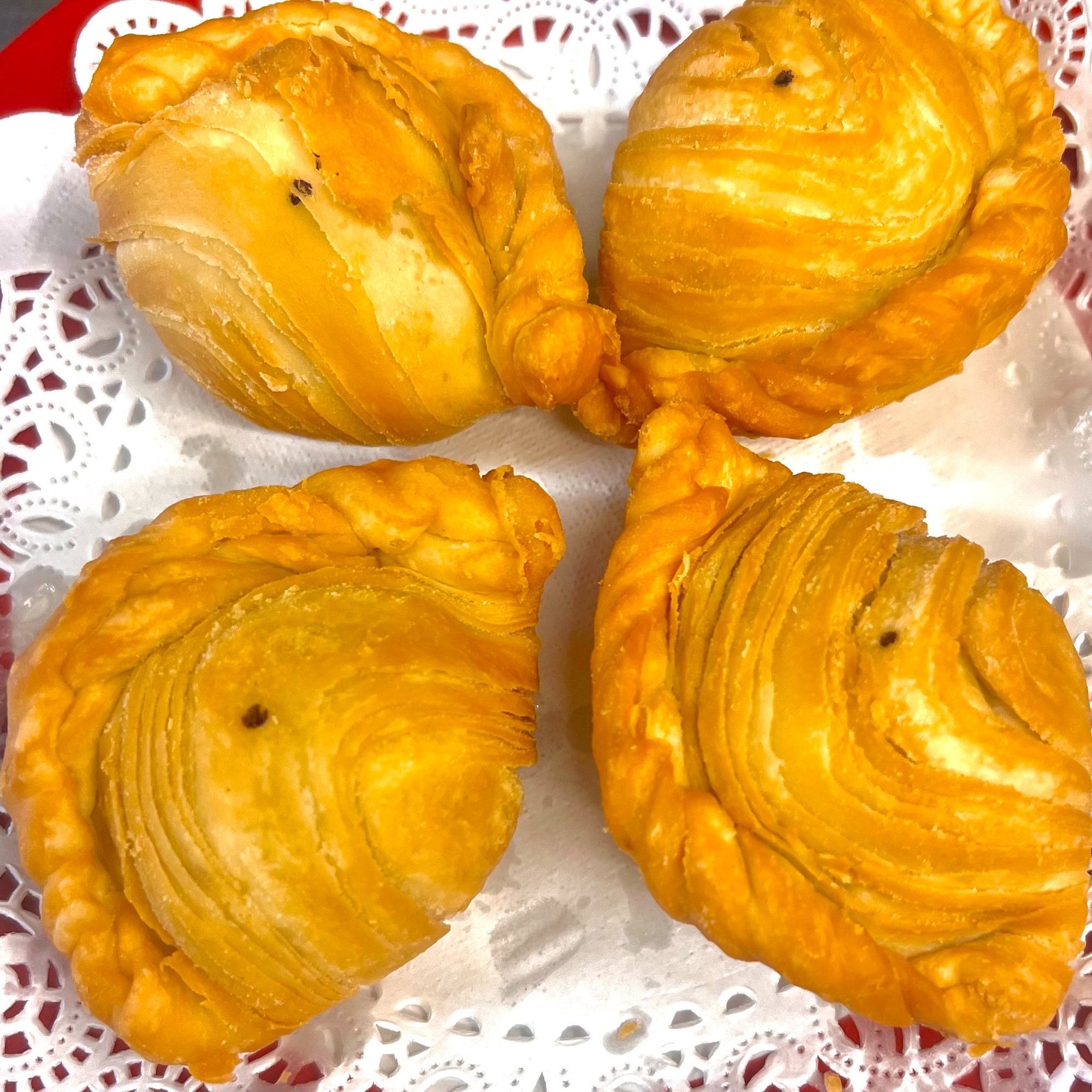 Curry Puff Taro
