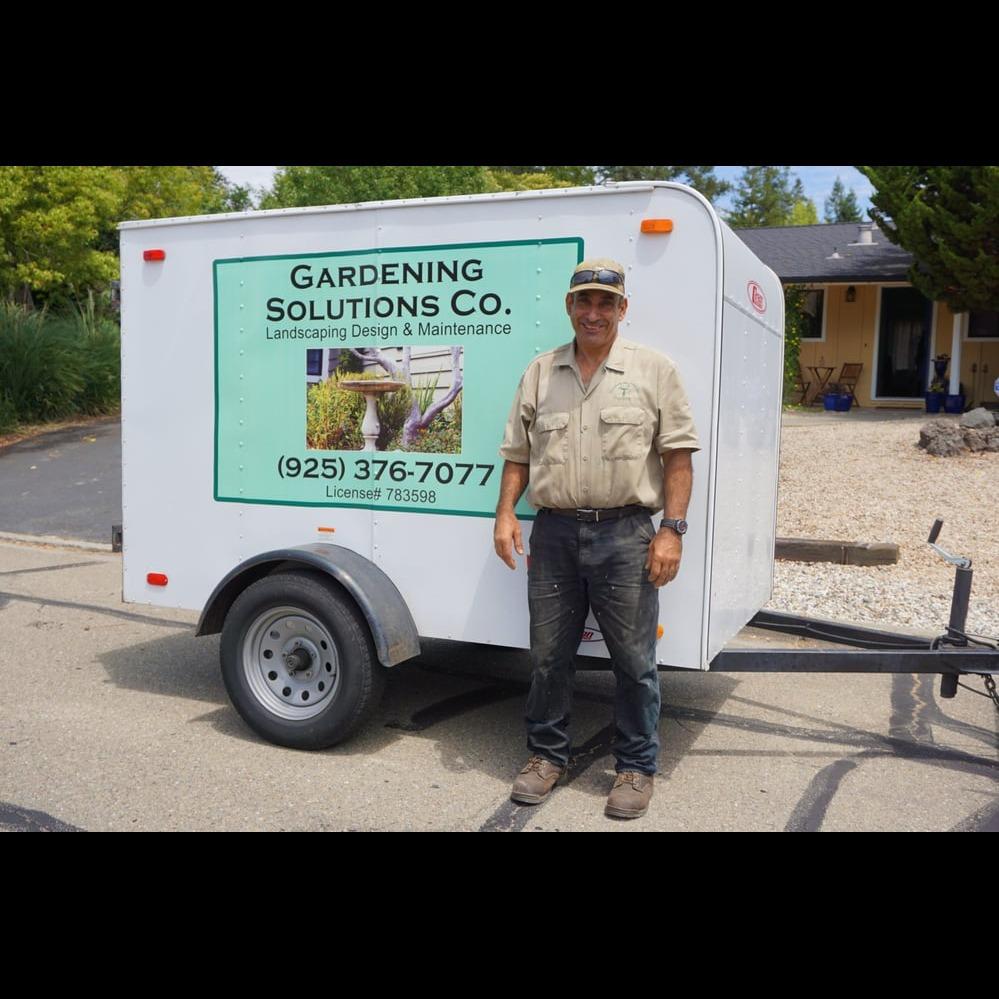 Gardening Solutions CO Logo