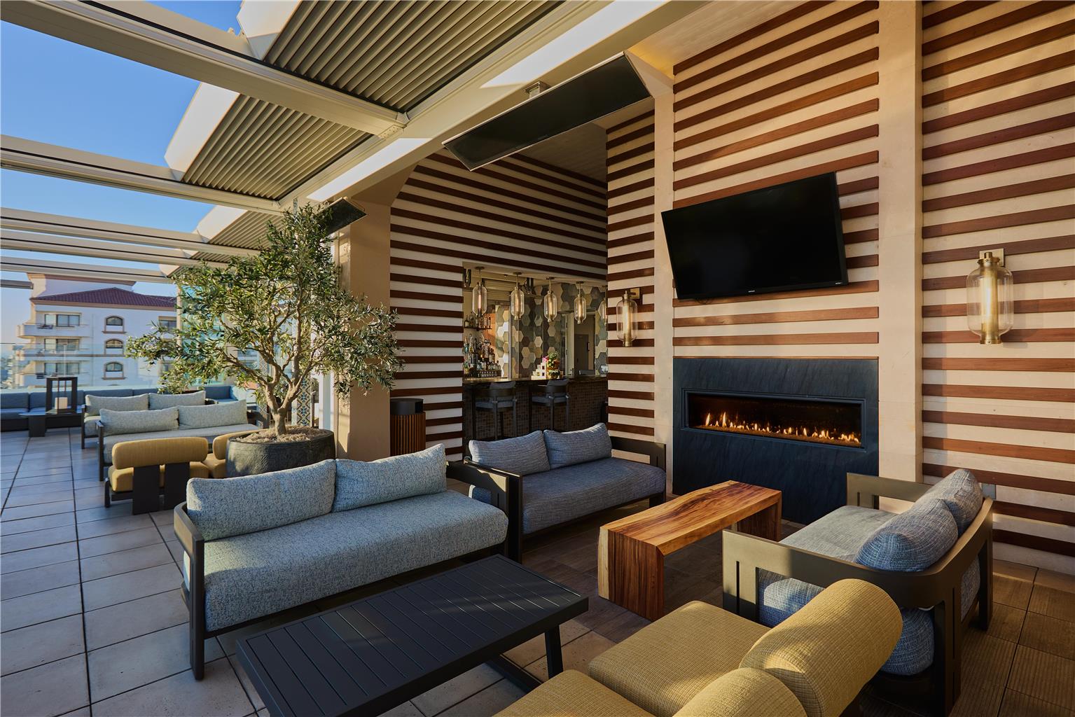 The Waterfront Beach Resort, a Hilton Hotel Image