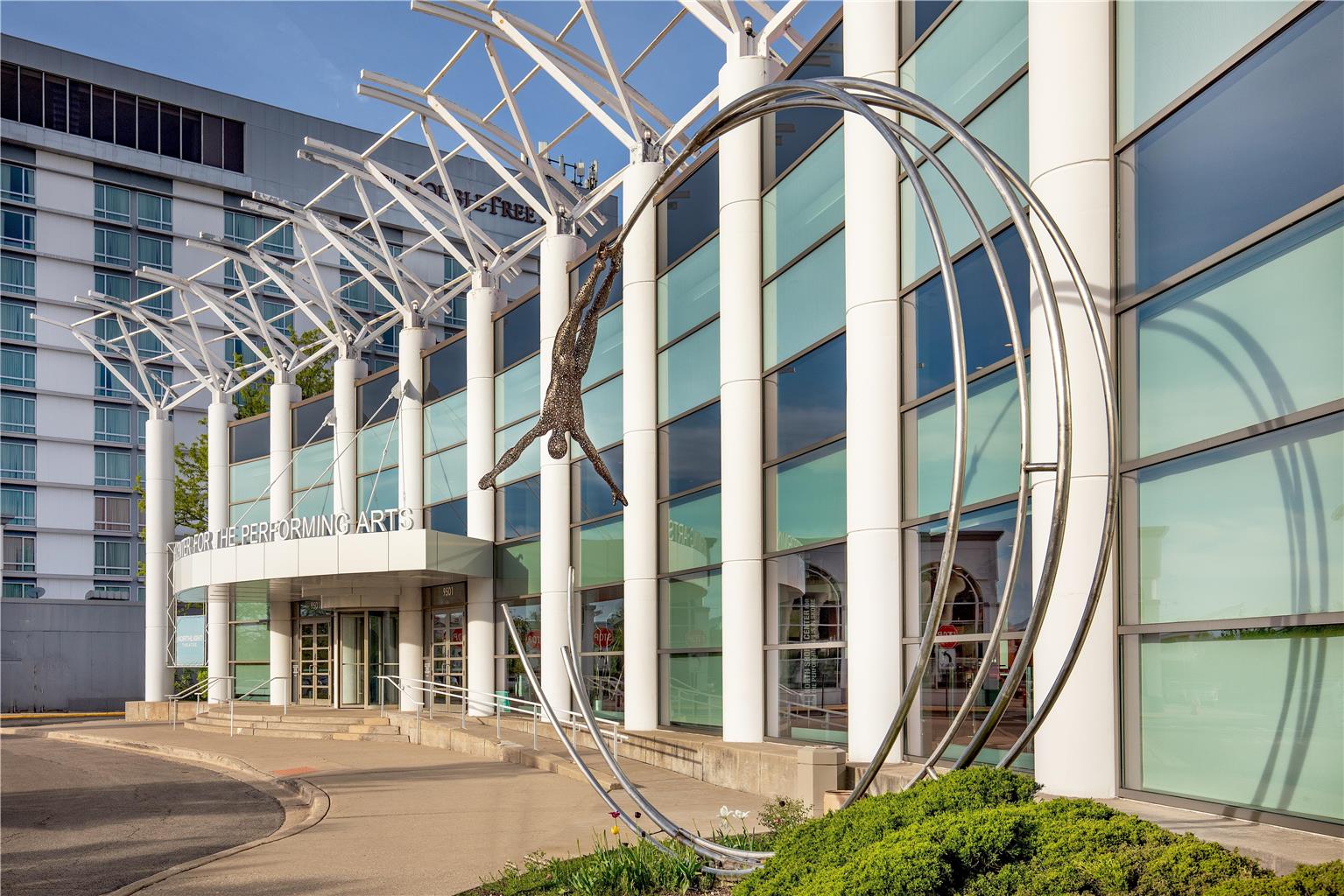 DoubleTree by Hilton Hotel Chicago - North Shore Conference Center Image