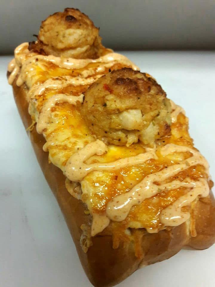 JR Supreme Crab Pretzel
