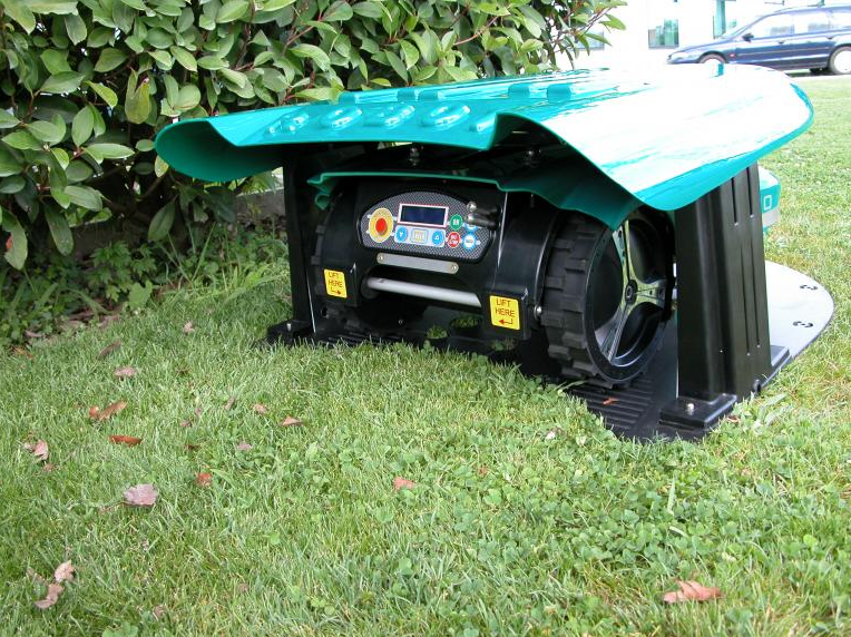 Robot Mowers, Straffan, Co.Kildare