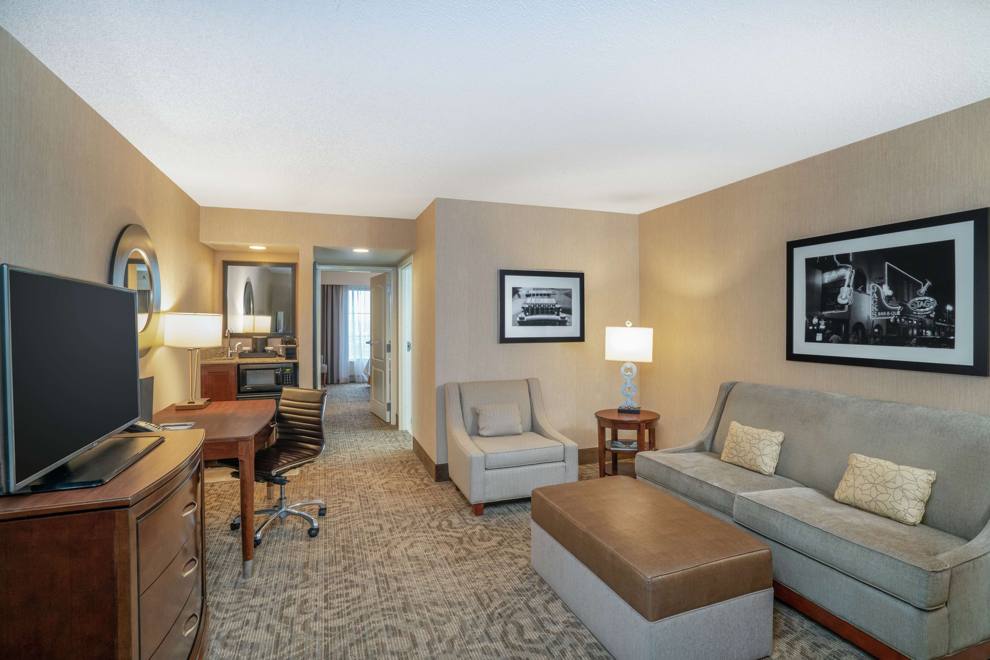 Guest room