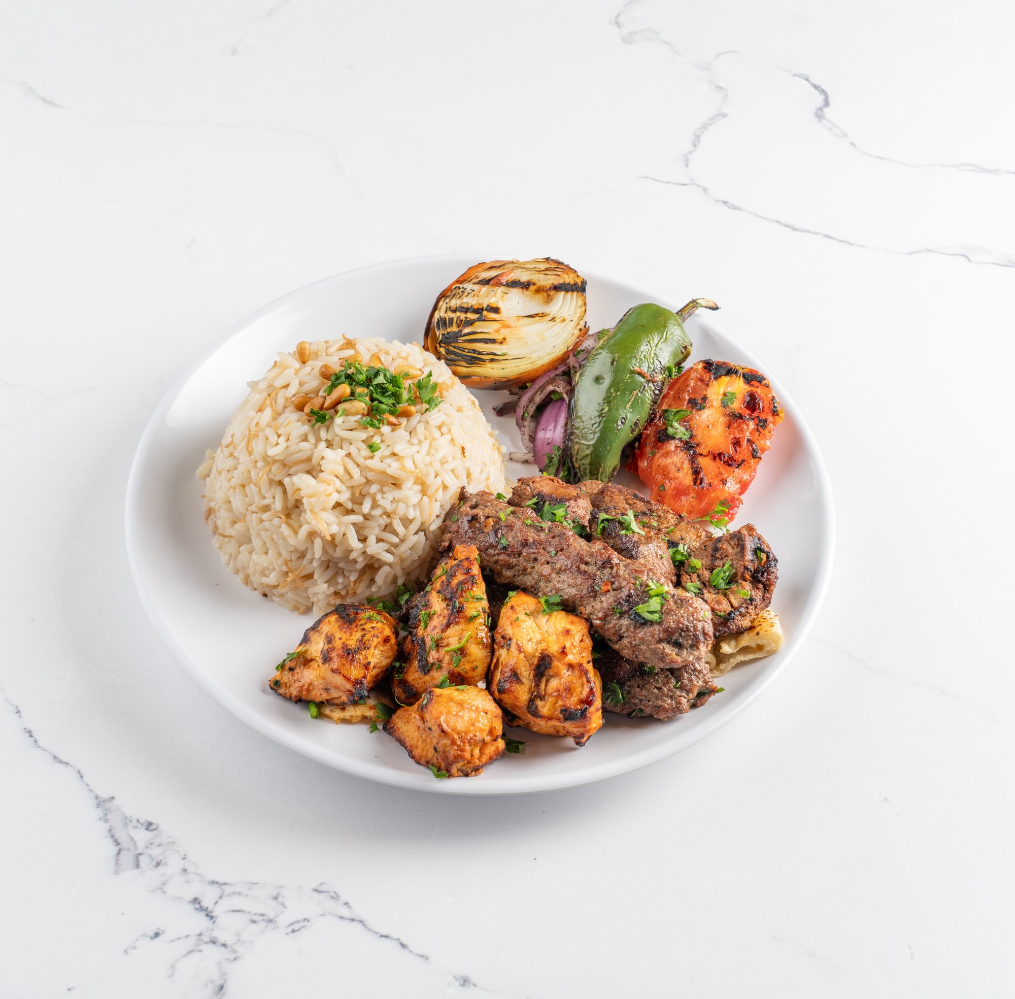 Family Mix Grill Serves 6-7 People