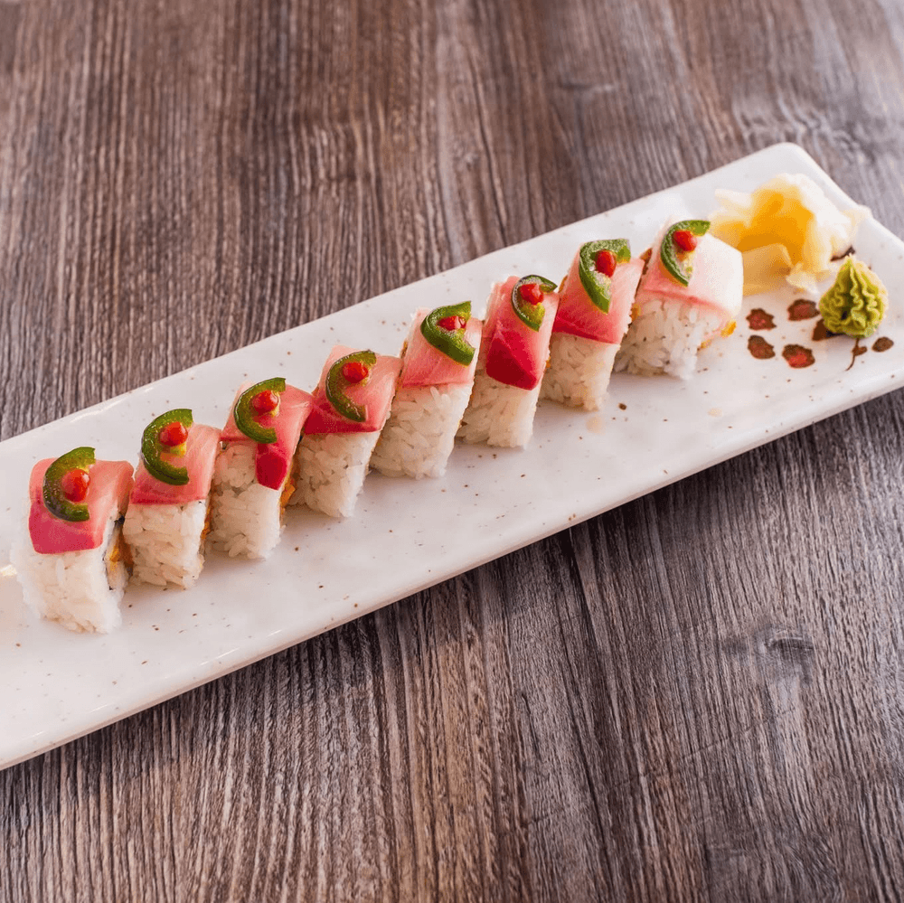 Yellowtail (Hamachi) Roll