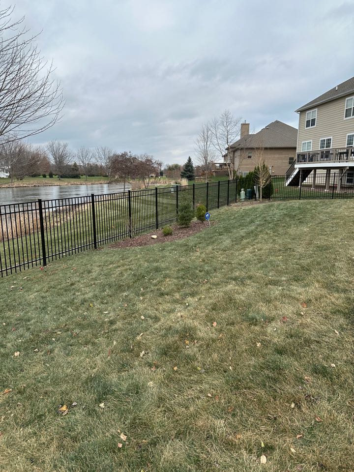 Top Rail Fence Naperville Image