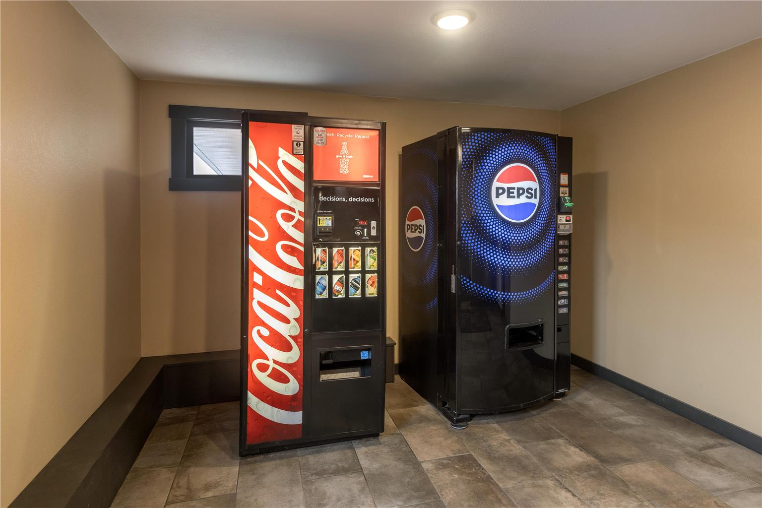 Best Western Plains Motel Image