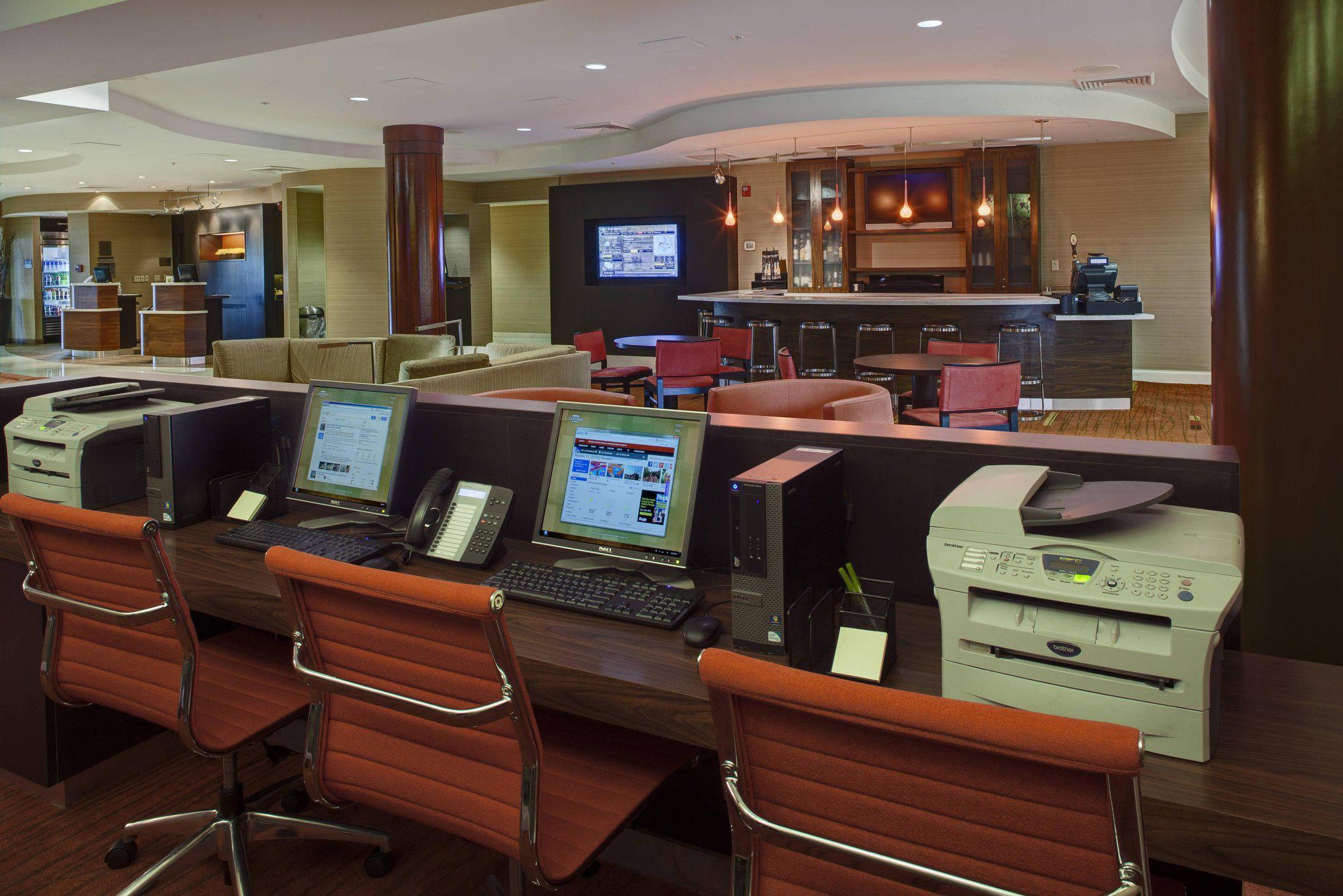 Courtyard by Marriott Jacksonville Orange Park Photo