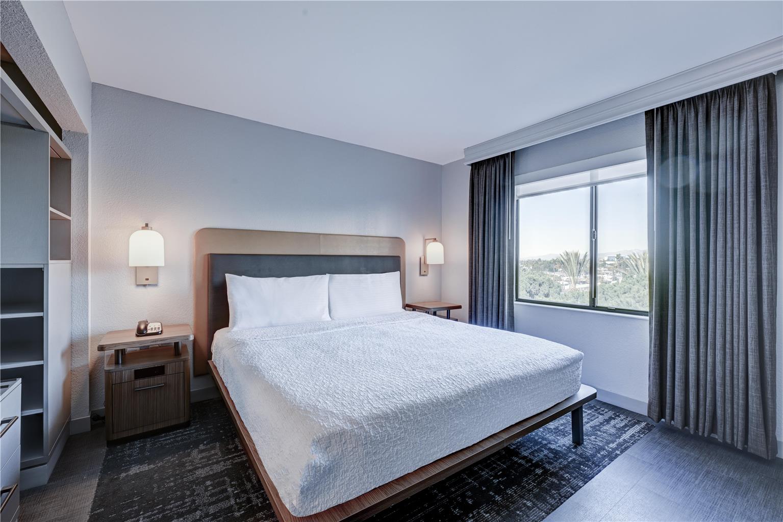 Homewood Suites by Hilton Anaheim-Main Gate Area Image