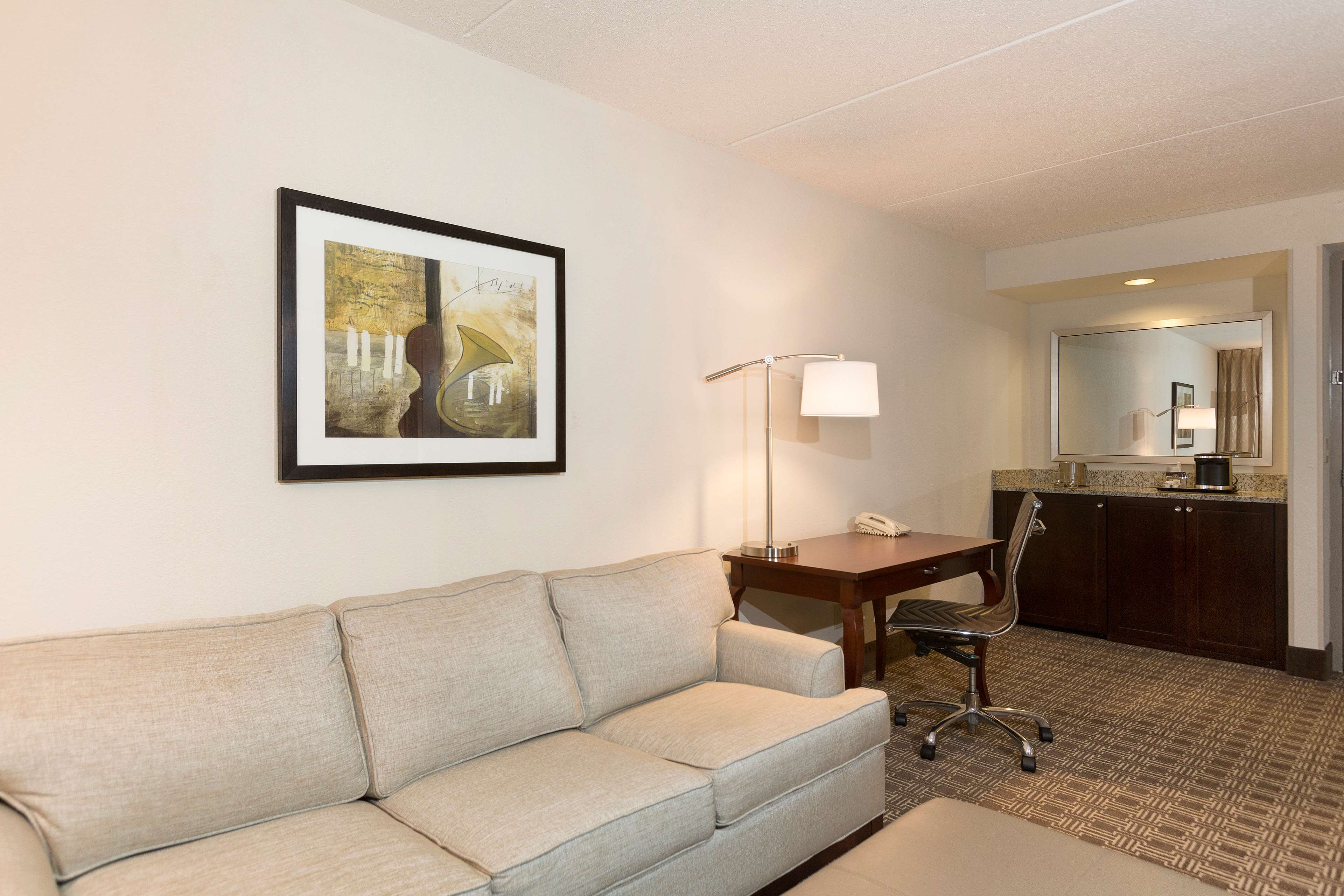Guest room