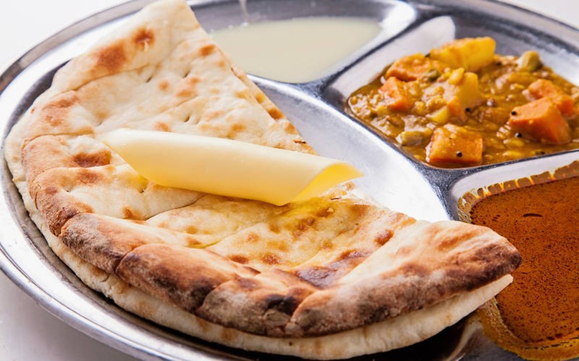 CHEESE NAAN