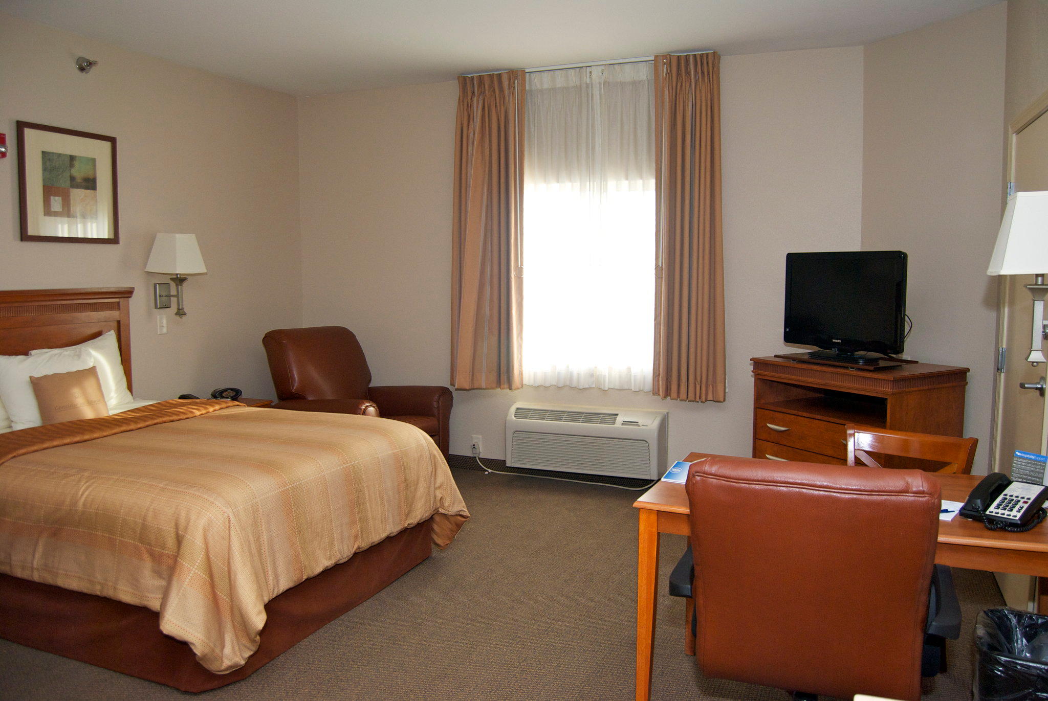 Candlewood Suites Elkhart Photo