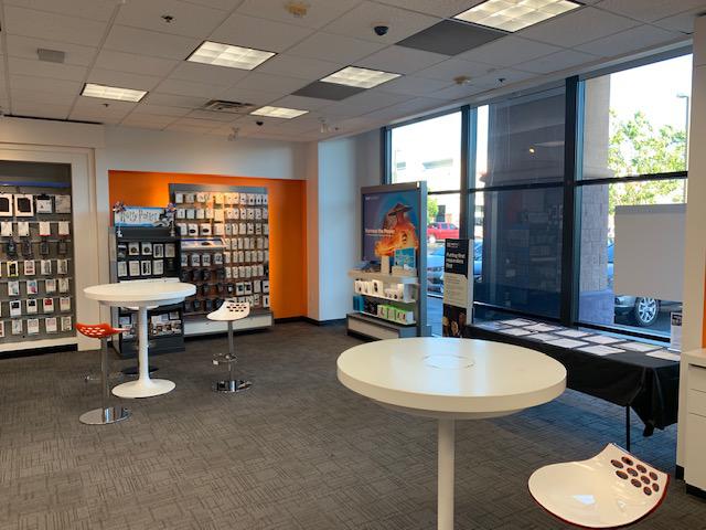 AT&T Store Photo