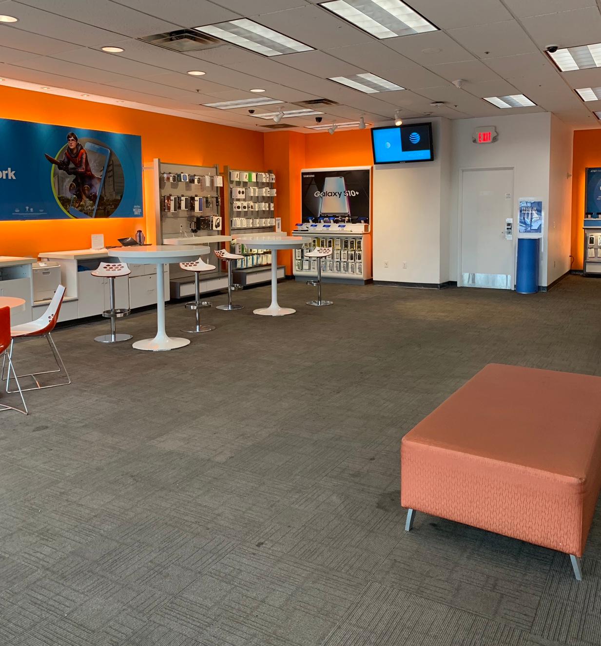 AT&T Store Photo