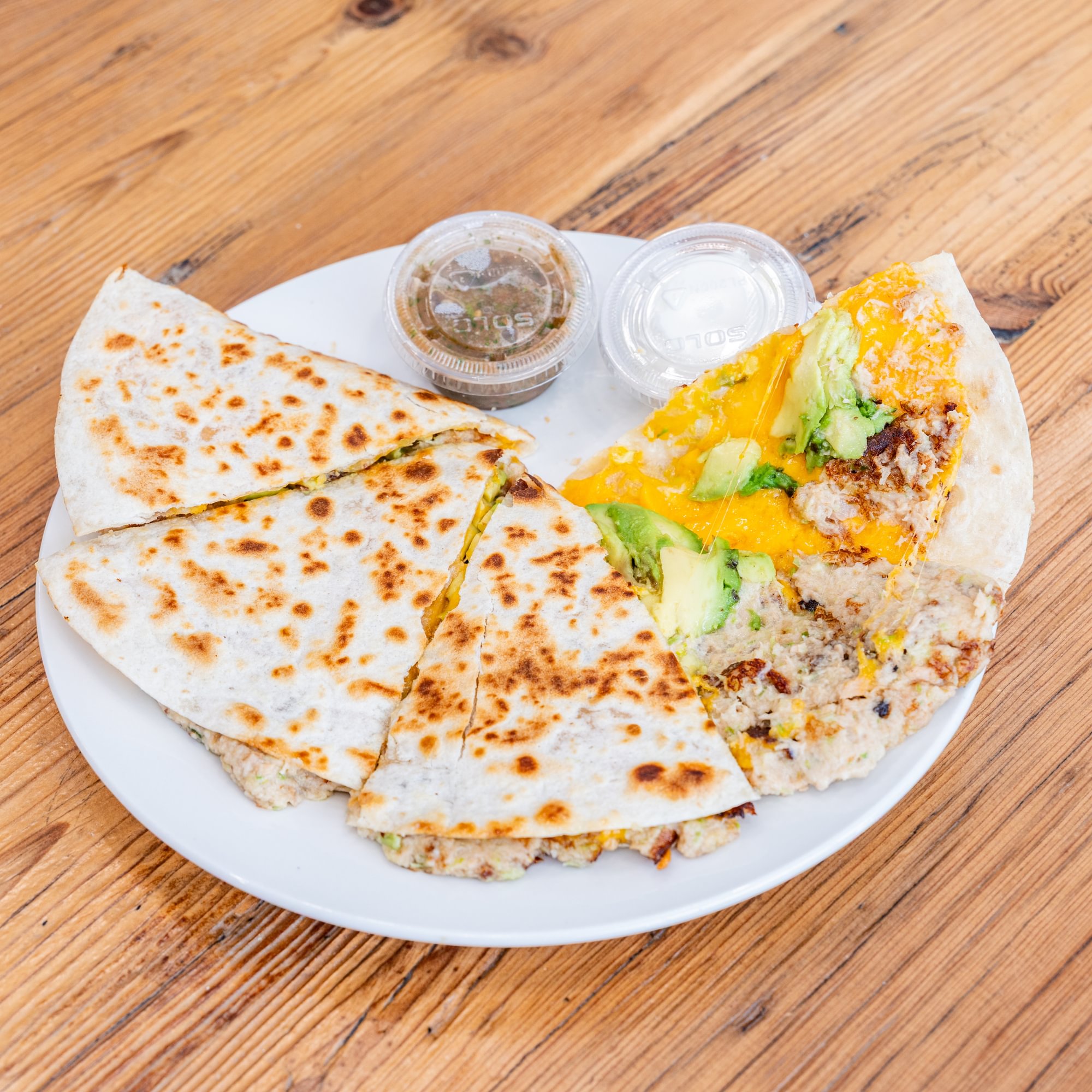 Tuna, Avocado & Cheddar