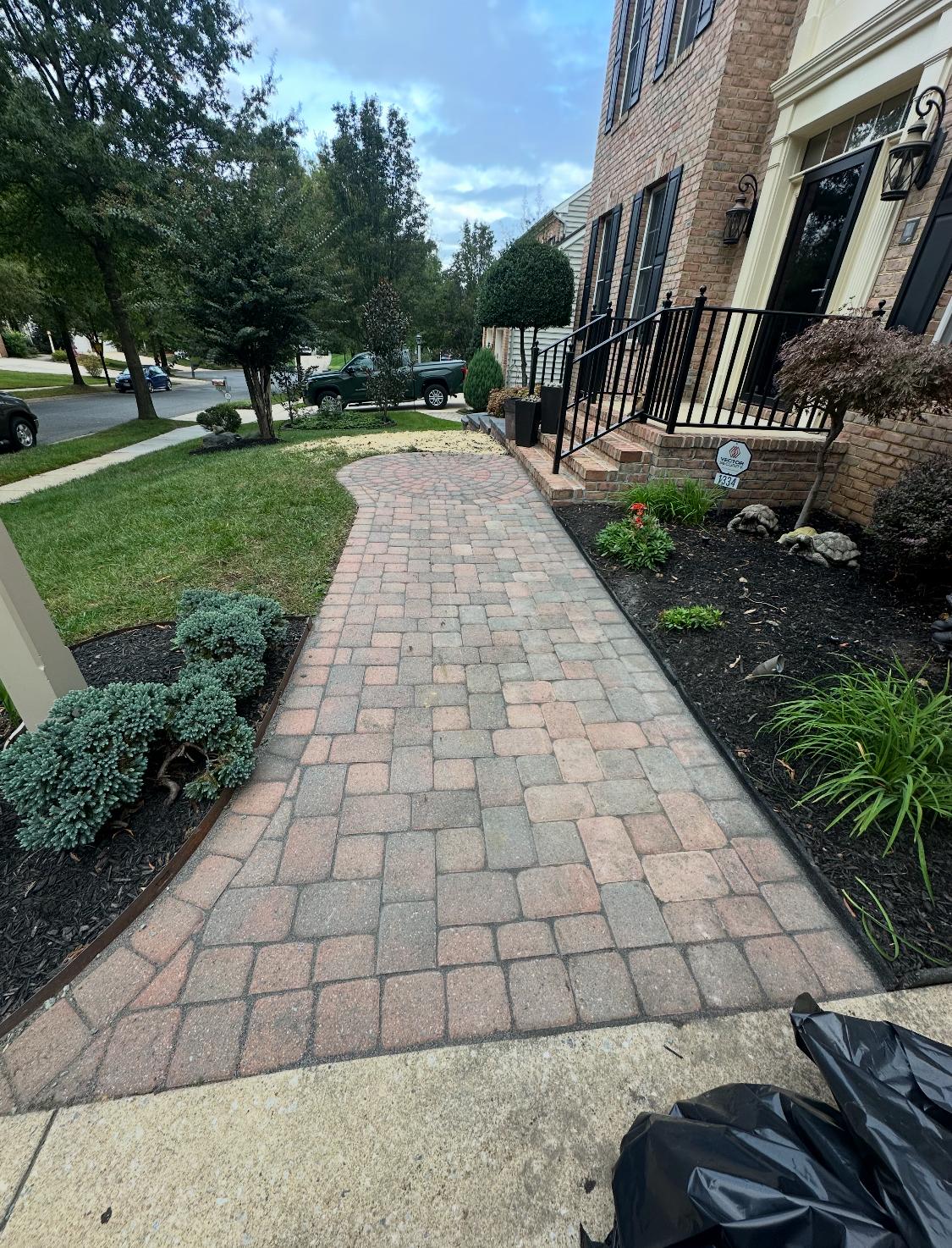 Backyard Bobby's Image