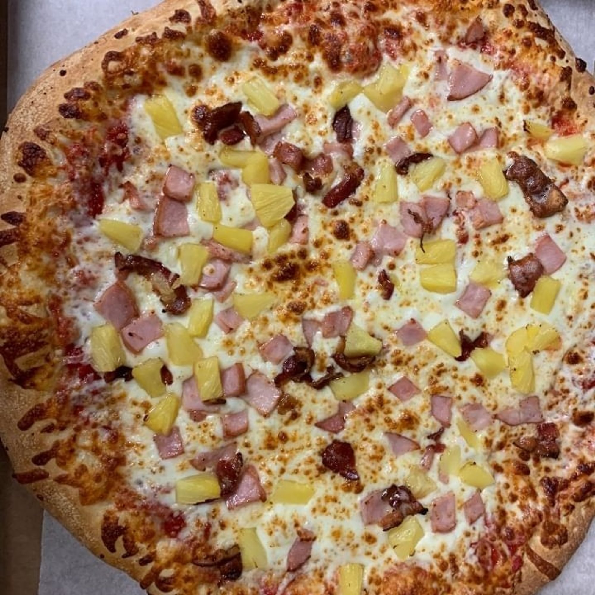 Large Hawaiian Pizza