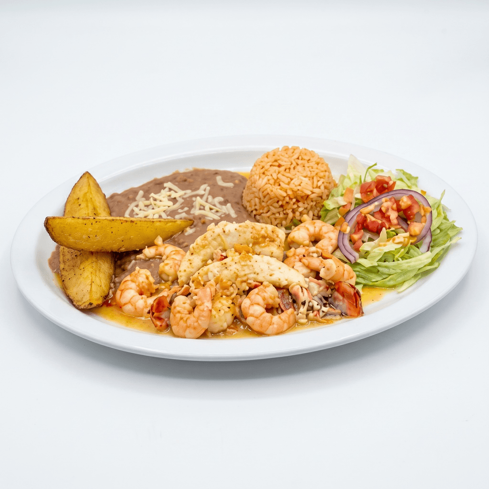 Langosta Mojo al Ajo (Garlic Lobster)