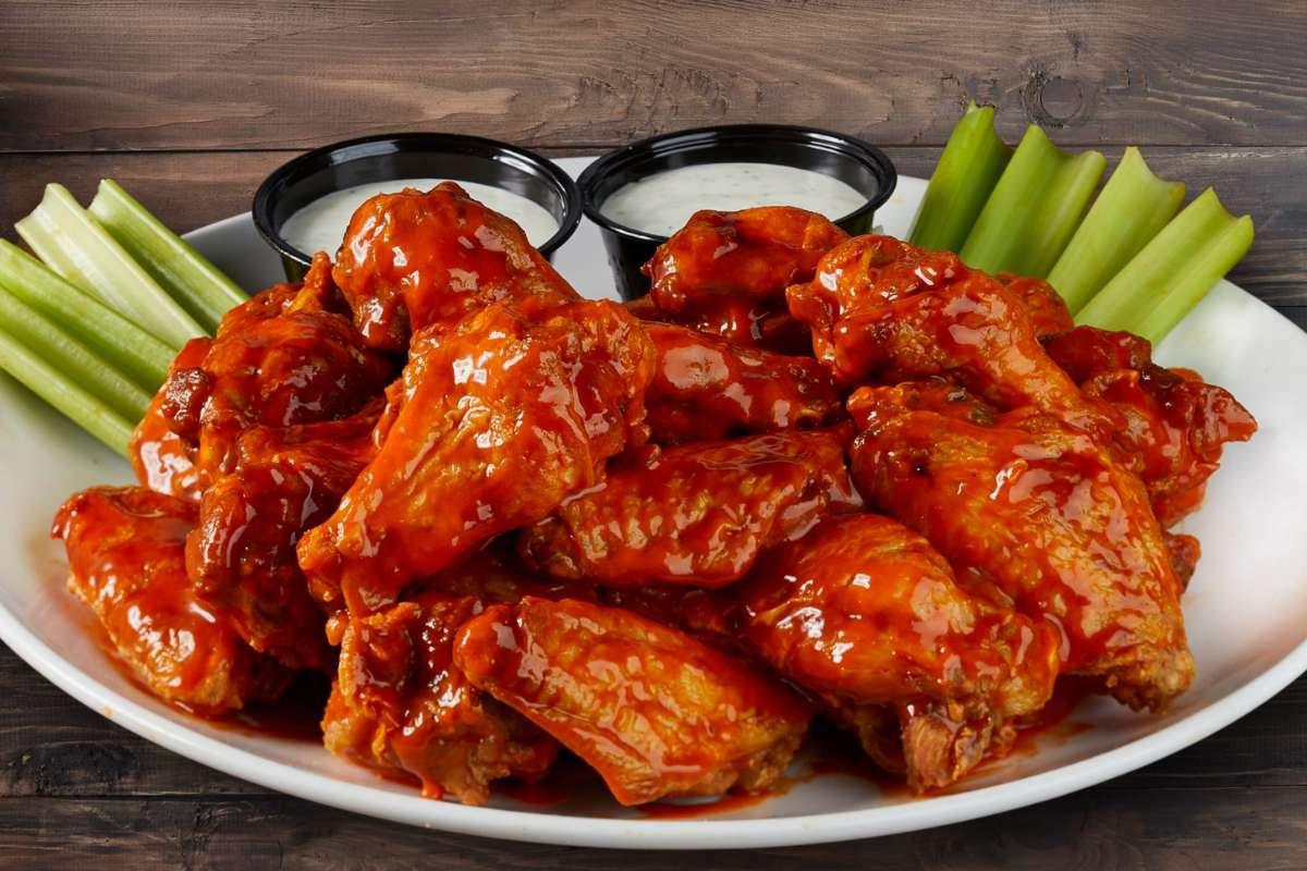 FRESH CHICKEN WINGS- 24 WINGS