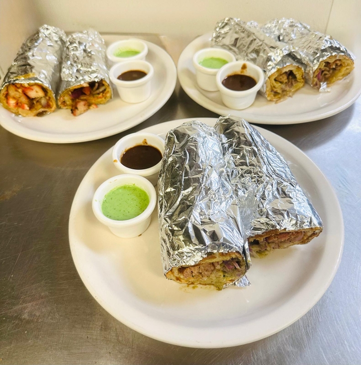 CHICKEN KABAB NAAN ROLL (WRAP)