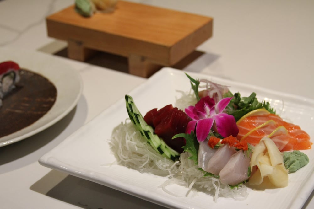 15pc Sashimi Combo