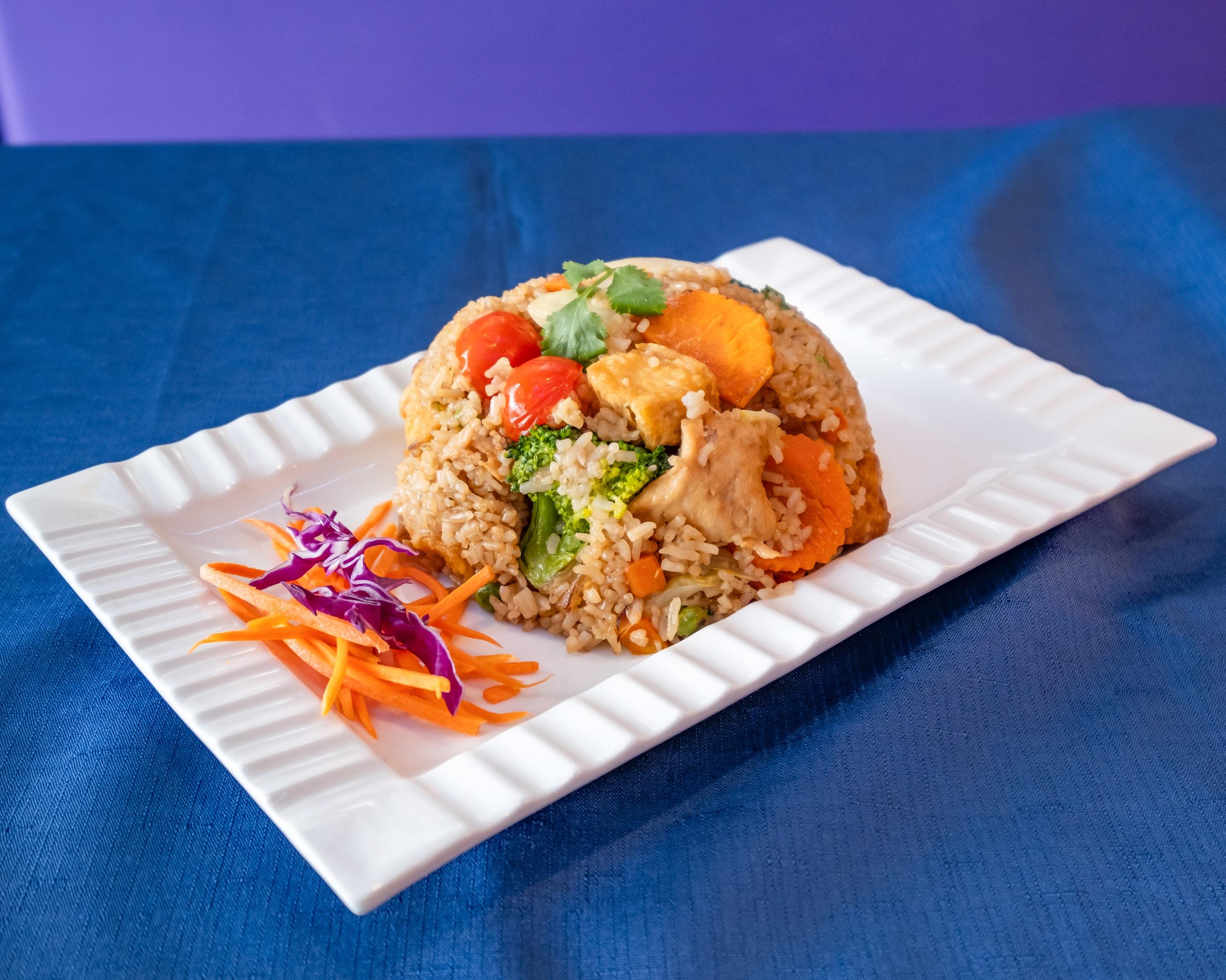 Vegan Thai Fried Rice (Tray)