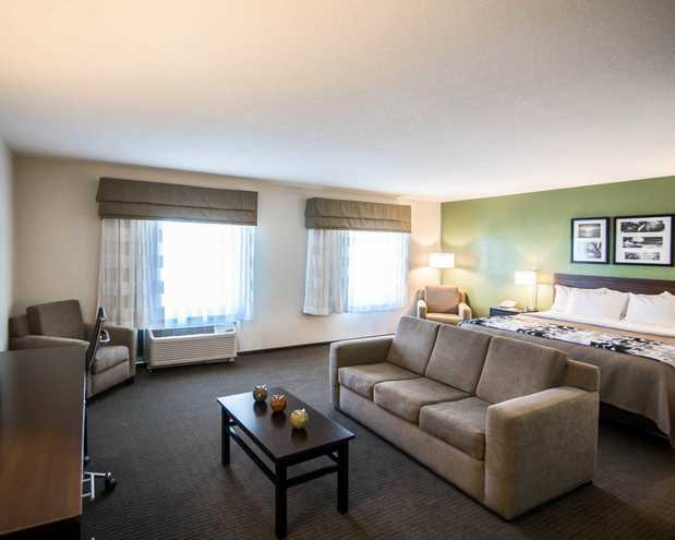 Images Sleep Inn & Suites & Conference Center