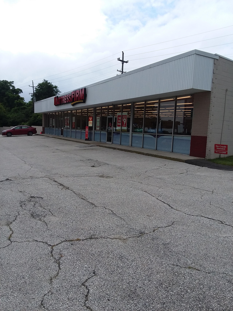 Mattress Firm Brookhaven Photo