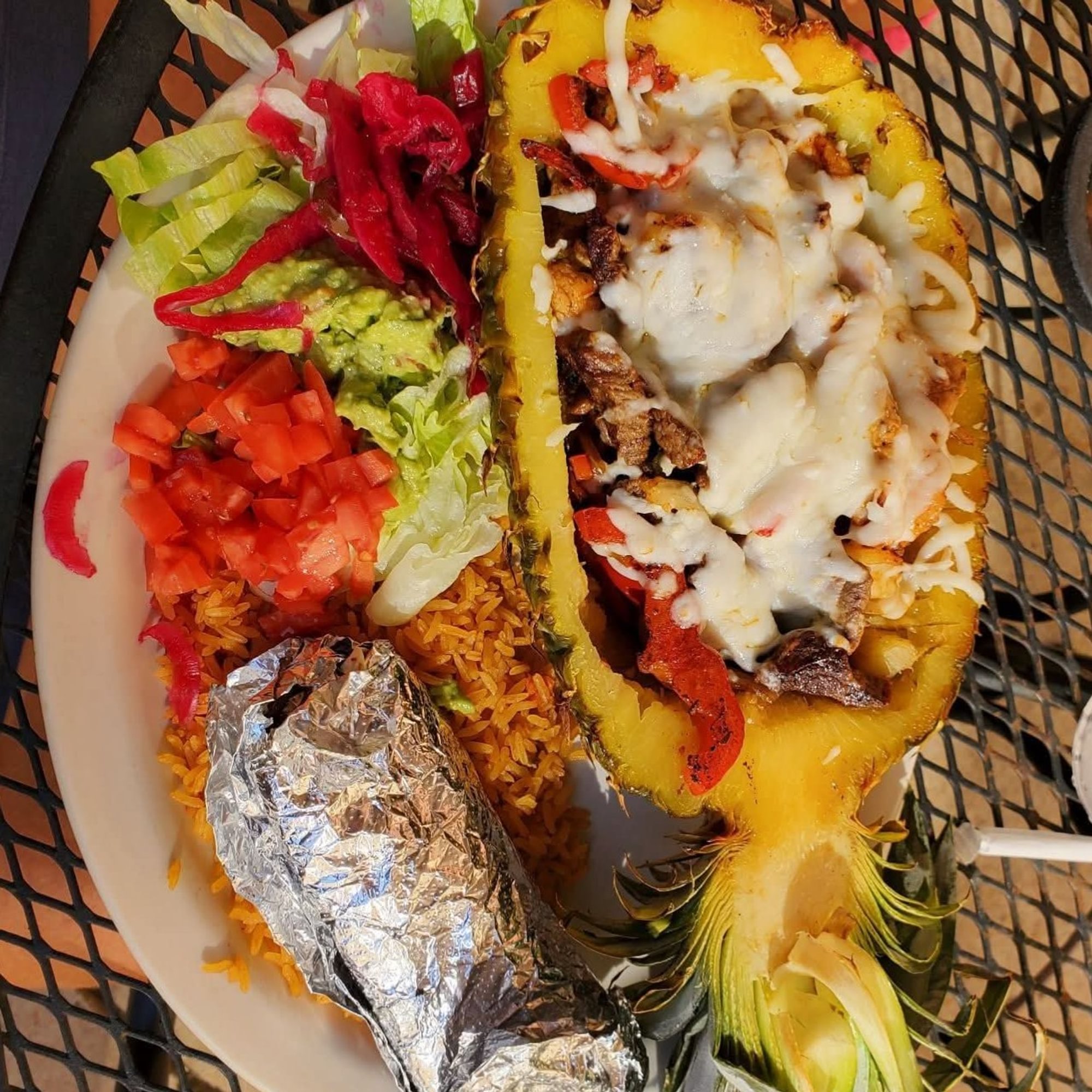 Piña Relleno