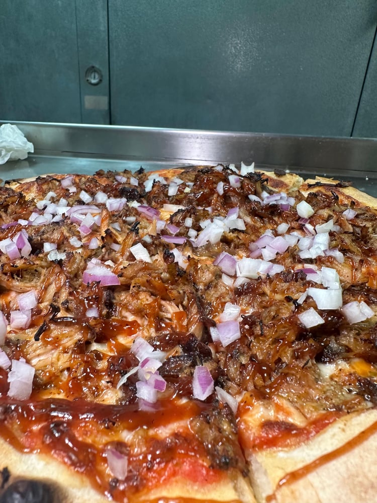 BBQ Pulled Pork Pizza