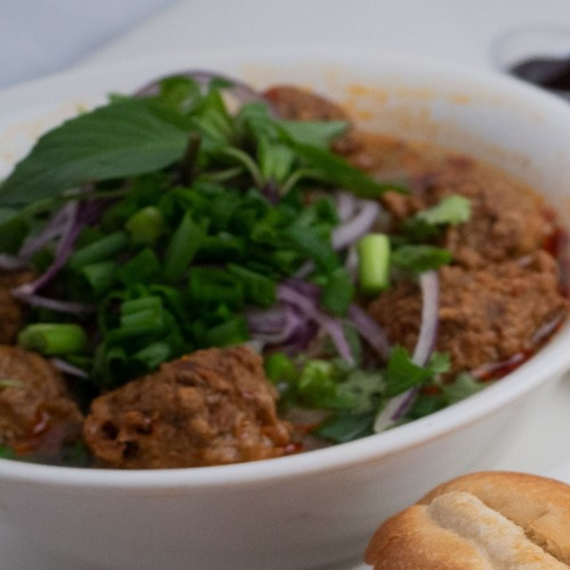 Vegan Beef Ball Soup (12oz)