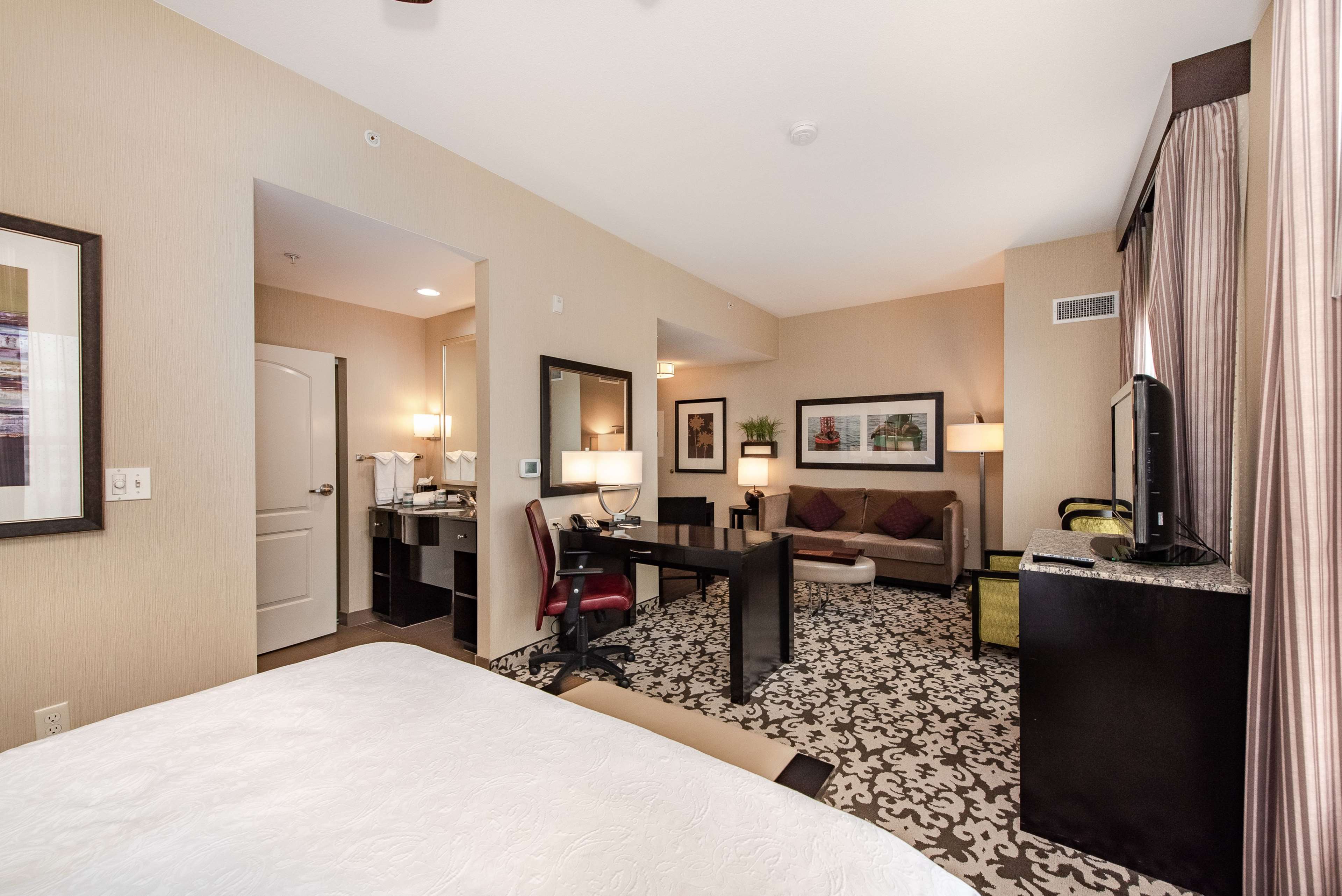 Guest room