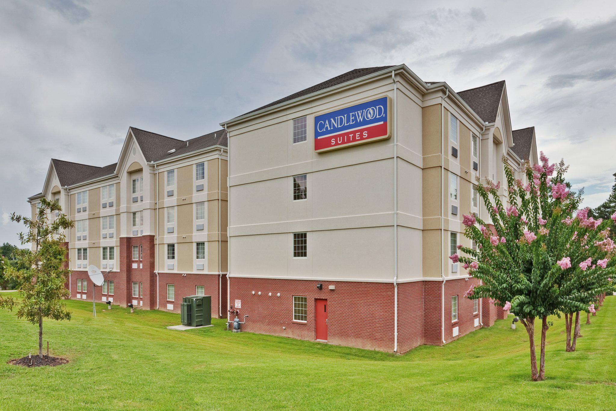 Candlewood Suites Hattiesburg Photo