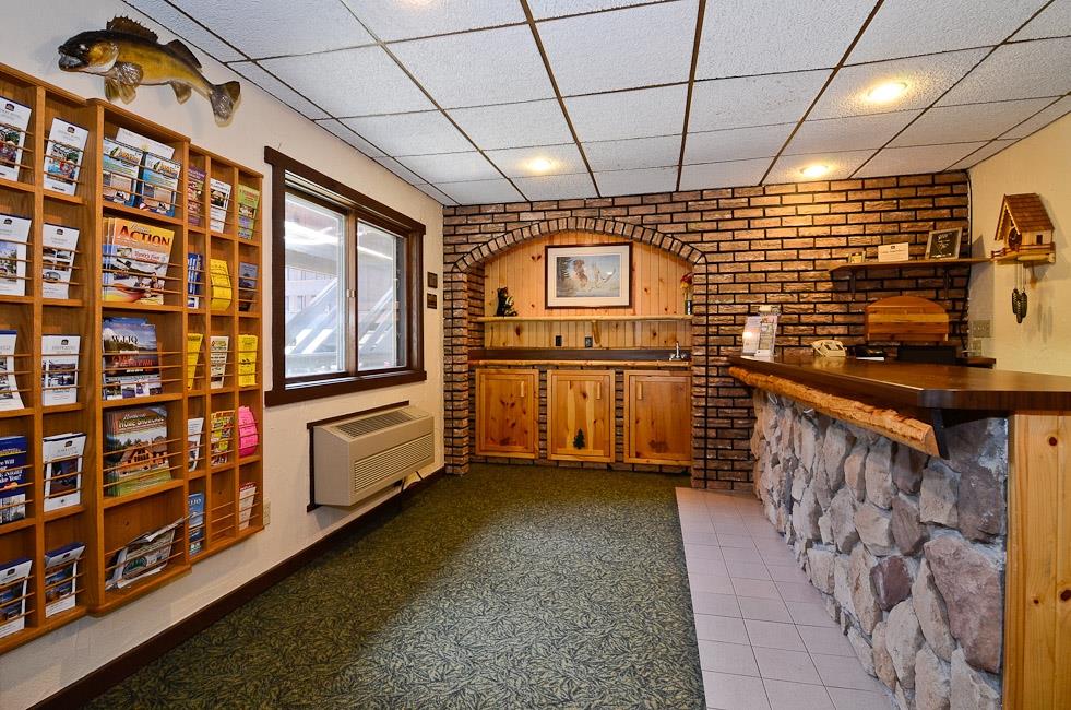 Best Western Lake-Aire Motel & Resort Image